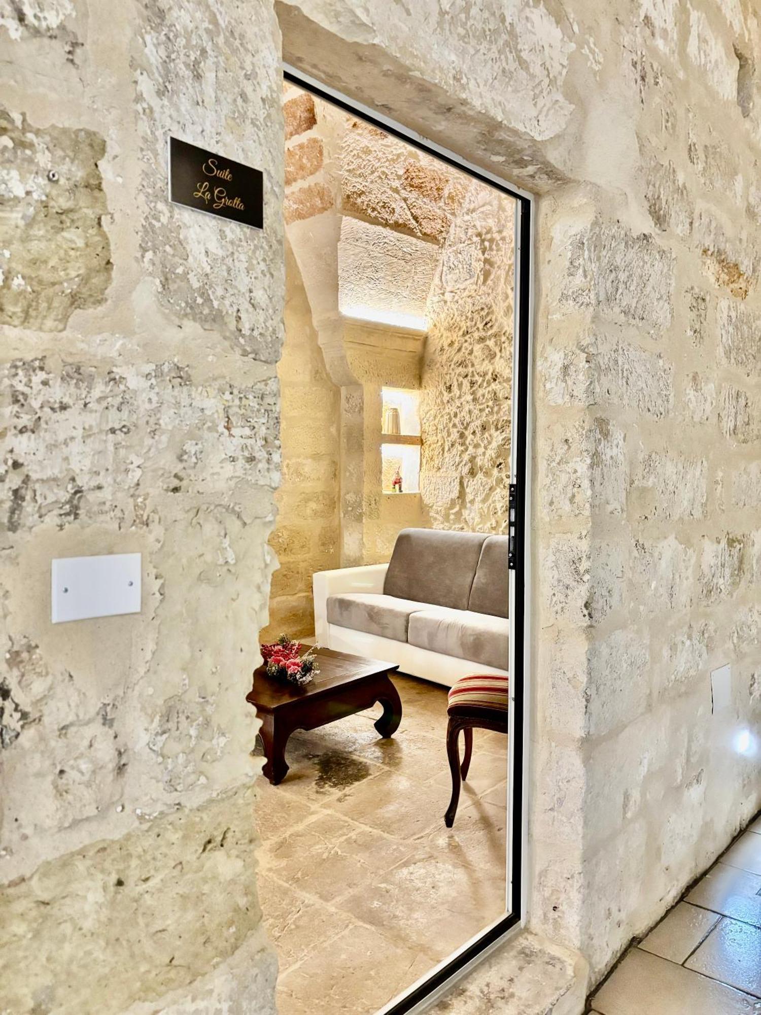 Palazzo Storico Riccardi Rollo Lägenhet San Cesario di Lecce Exteriör bild