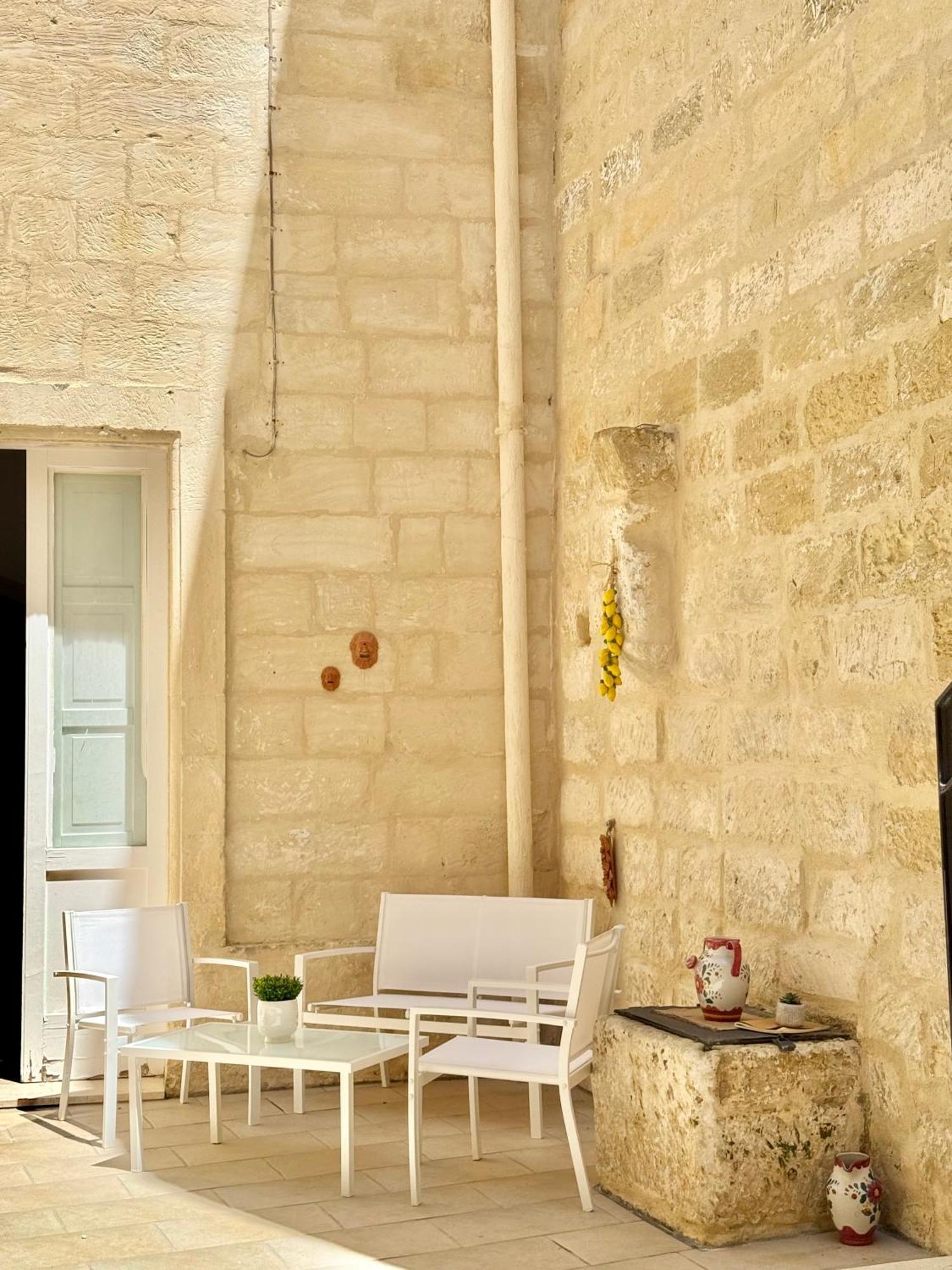 Palazzo Storico Riccardi Rollo Lägenhet San Cesario di Lecce Exteriör bild